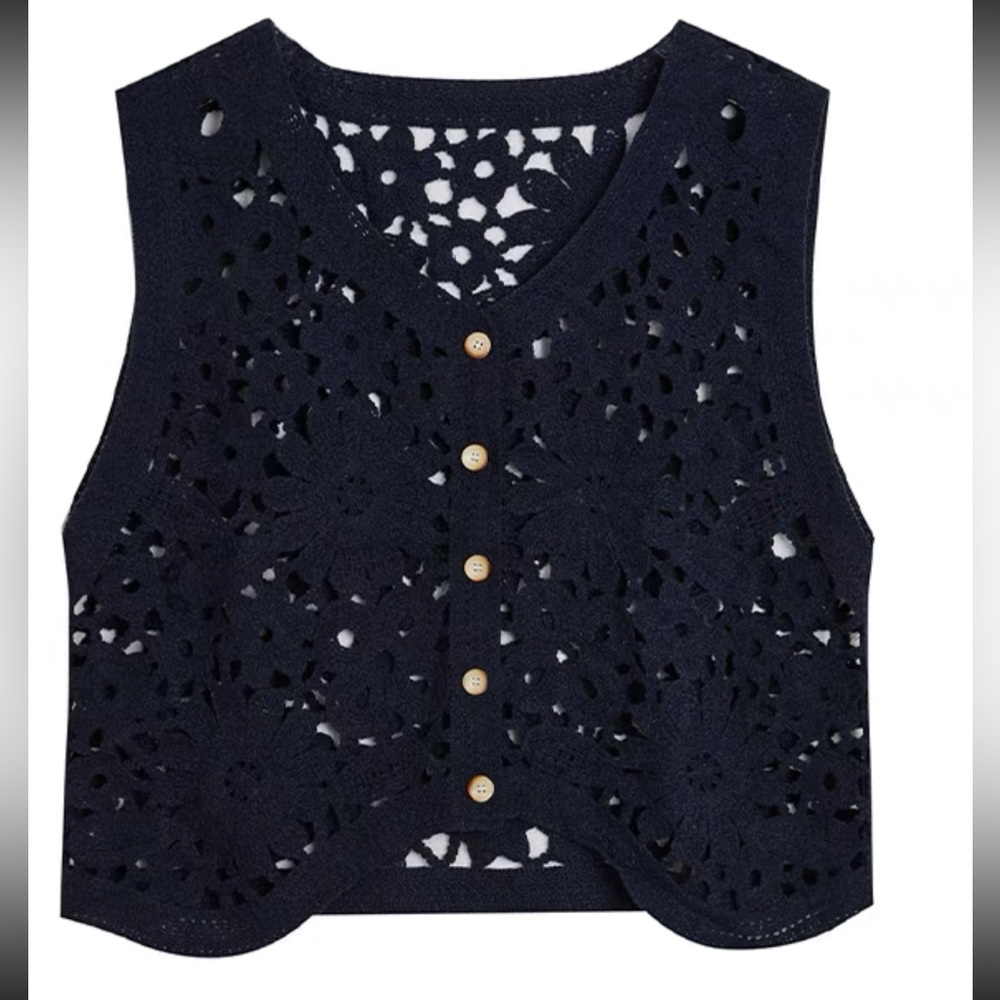 Women eyelet sweater vest